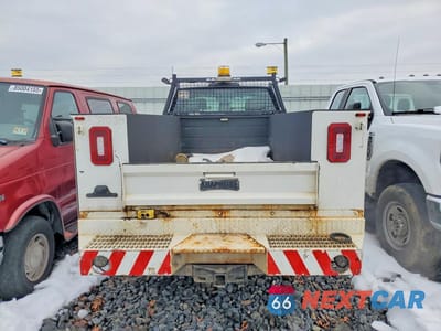 Zdjęcie 6 z 11 samochodu: 2019 FORD F350 XL SRW 4WD 6.2L V8 VIN:1FD8X3B62KEG53805 - miniatura