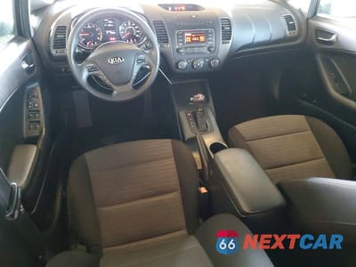 Zdjęcie 8 z 13 samochodu: 2016 KIA FORTE5 LX VIN:KNAFK5A82G5636967 - miniatura