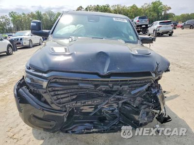 Piąte zdjęcie samochodu w środku: 2025 RAM 1500 LARAMIE VIN:1C6SRFJP4SN641422 - miniatura