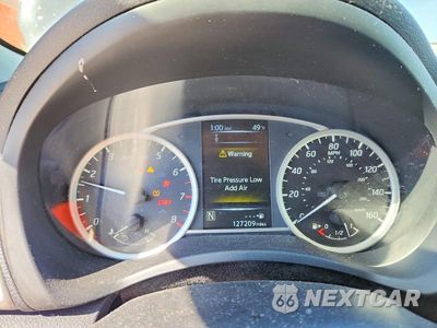 Zdjęcie 9 z 13 samochodu: 2018 NISSAN SENTRA S VIN:3N1AB7AP0JL623855 - miniatura