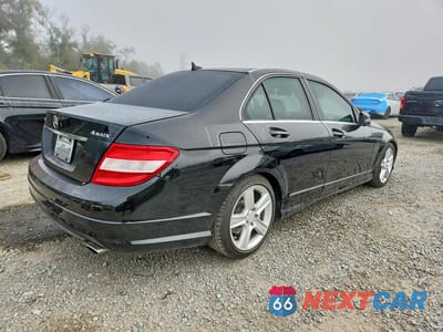 Trzecie zdjęcie samochodu z tyłu: 2010 MERCEDES-BENZ C 300 4MATIC VIN:WDDGF8BBXAF406012 - miniatura