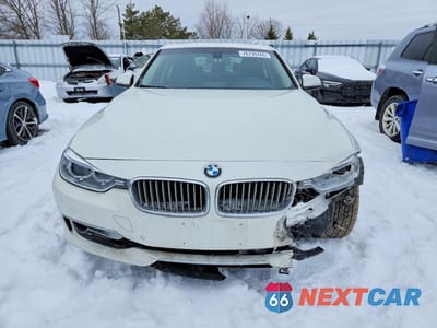 Piąte zdjęcie samochodu w środku: 2014 BMW 328 XI VIN:WBA3B3C50EJ979162 - miniatura