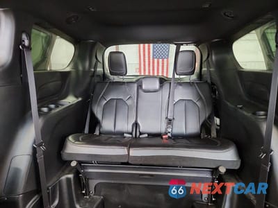 Zdjęcie 10 z 12 samochodu: 2023 CHRYSLER PACIFICA TOURING L VIN:2C4RC1BG3PR537962 - miniatura