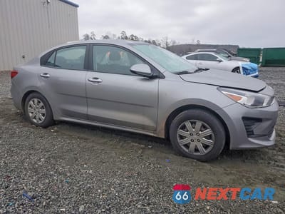 Czwarte zdjęcie samochodu z boku: 2023 KIA RIO VIN:3KPA24AD1PE592680 - miniatura