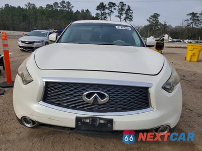 Piąte zdjęcie samochodu w środku: 2017 INFINITI QX70 VIN:JN8CS1MU5HM140340 - miniatura