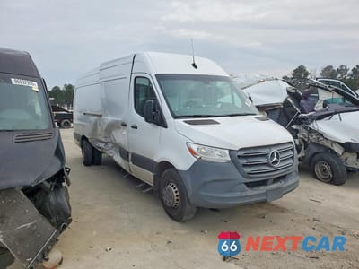 Czwarte zdjęcie samochodu z boku: 2022 MERCEDES-BENZ SPRINTER 3500 VIN:W1Y8EC3Y9NT083324 - miniatura