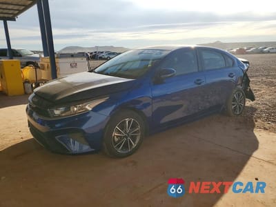2023 KIA FORTE LXS 3KPF24AD9PE693178 - główne zdjęcie licytacji z USA - miniatura