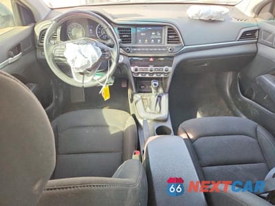 Zdjęcie 8 z 13 samochodu: 2019 HYUNDAI ELANTRA VALUE EDITION VIN:KMHD84LF7KU862222 - miniatura