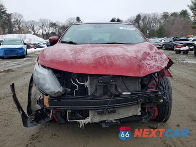 Piąte zdjęcie samochodu w środku: 2018 NISSAN ROGUE SPORT SL VIN:JN1BJ1CR2JW252033 - miniatura