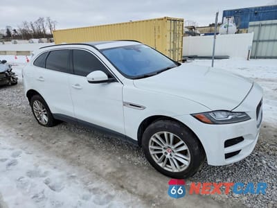 Czwarte zdjęcie samochodu z boku: 2017 JAGUAR F-PACE PRESTIGE VIN:SADCK2BV9HA065533 - miniatura