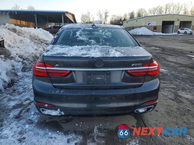 Zdjęcie 6 z 11 samochodu: 2018 BMW 750I XDRIVE VIN:WBA7F2C56JG424465 - miniatura