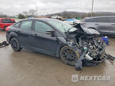 Czwarte zdjęcie samochodu z boku: 2016 FORD FOCUS SE VIN:1FADP3F2XGL374413 - miniatura