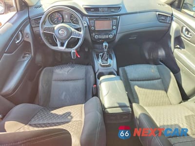 Zdjęcie 8 z 14 samochodu: 2017 NISSAN ROGUE SV VIN:KNMAT2MT5HP509743 - miniatura