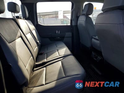 Zdjęcie 10 z 12 samochodu: 2026 FORD F450 SUPER DUTY VIN:1FT8W4DT6TEC03348 - miniatura