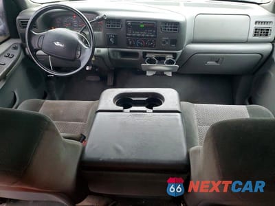 Zdjęcie 8 z 11 samochodu: 2003 FORD F250 SUPER DUTY VIN:1FTNX21L23EB75282 - miniatura