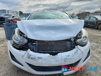 Piąte zdjęcie samochodu w środku: 2016 HYUNDAI ELANTRA SE VIN:5NPDH4AEXGH700505 - miniatura