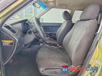 Zdjęcie 7 z 11 samochodu: 2013 KIA SOUL BASE VIN:KNDJT2A52D7626406 - miniatura