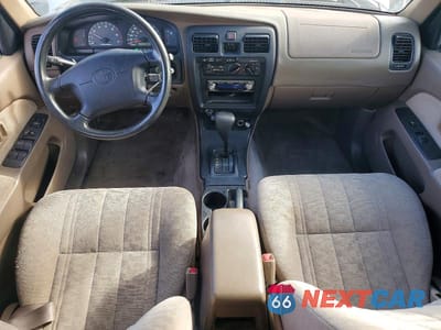 Zdjęcie 8 z 12 samochodu: 1999 TOYOTA 4RUNNER BASE VIN:JT3GM84R9X0046659 - miniatura