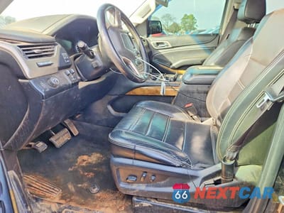 Zdjęcie 7 z 12 samochodu: 2017 GMC YUKON XL DENALI VIN:1GKS1HKJ9HR187163 - miniatura