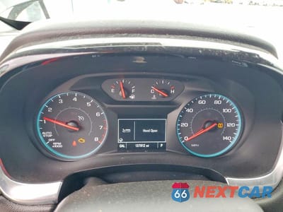 Zdjęcie 9 z 13 samochodu: 2019 CHEVROLET TRAVERSE LS VIN:1GNERFKW8KJ135022 - miniatura
