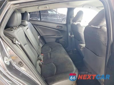 Zdjęcie 10 z 12 samochodu: 2018 TOYOTA PRIUS THREE TOURING VIN:JTDKARFU0J3553994 - miniatura