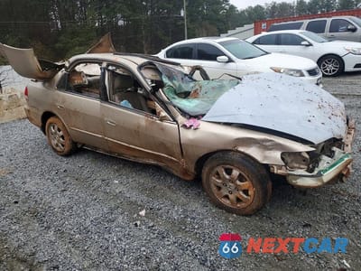 Czwarte zdjęcie samochodu z boku: 2002 HONDA ACCORD EX VIN:1HGCG56662A137430 - miniatura