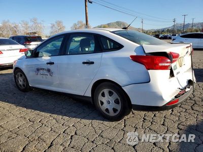 Drugie zdjęcie samochodu z przodu: 2018 FORD FOCUS S VIN:1FADP3E22JL242416 - miniatura