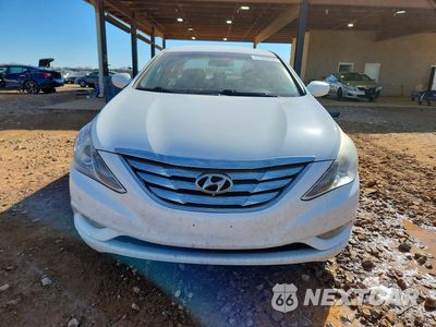 Piąte zdjęcie samochodu w środku: 2013 HYUNDAI SONATA SE VIN:5NPEC4AC5DH680709 - miniatura
