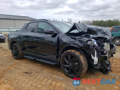 Czwarte zdjęcie samochodu z boku: 2024 HYUNDAI SANTA CRUZ NIGHT VIN:5NTJCDAF0RH090368 - miniatura
