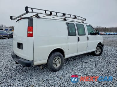 Trzecie zdjęcie samochodu z tyłu: 2017 CHEVROLET EXPRESS G2500 VIN:1GCWGAFF4H1248488 - miniatura
