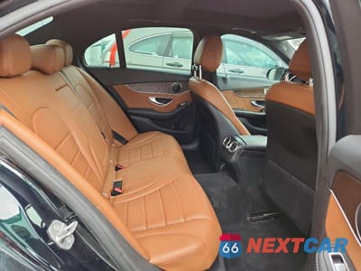 Zdjęcie 10 z 11 samochodu: 2019 MERCEDES-BENZ C 300 4MATIC VIN:55SWF8EB9KU312130 - miniatura