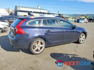 Trzecie zdjęcie samochodu z tyłu: 2016 VOLVO V60 T5 PREMIER VIN:YV140MEK3G1308202 - miniatura