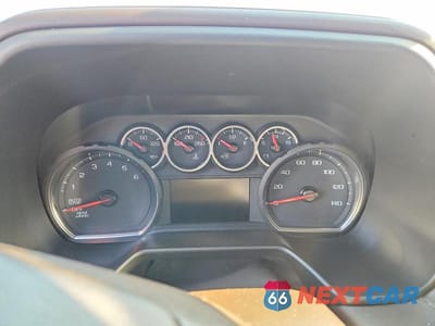 Zdjęcie 9 z 14 samochodu: 2021 CHEVROLET SUBURBAN K1500 LT VIN:1GNSKCKD6MR256558 - miniatura