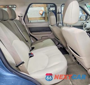 Zdjęcie 11 z 12 samochodu: 2010 MERCURY MARINER VIN:4M2CN8B76AKJ20263 - miniatura