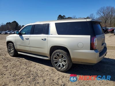 Drugie zdjęcie samochodu z przodu: 2017 GMC YUKON XL K1500 SLT VIN:1GKS2GKCXHR195491 - miniatura