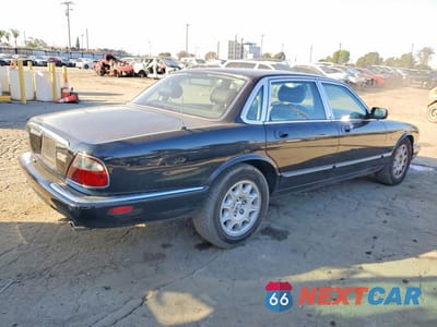 Trzecie zdjęcie samochodu z tyłu: 1999 JAGUAR XJ8 VIN:SAJHD1040XC869269 - miniatura