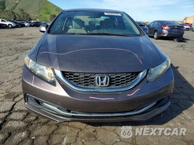 Piąte zdjęcie samochodu w środku: 2013 HONDA CIVIC LX VIN:19XFB2F54DE002463 - miniatura