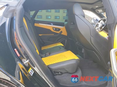 Zdjęcie 10 z 13 samochodu: 2020 LAMBORGHINI URUS VIN:ZPBUA1ZL6LLA07743 - miniatura