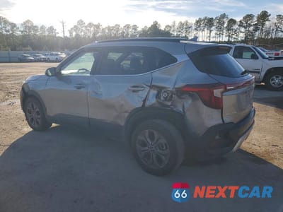 Drugie zdjęcie samochodu z przodu: 2024 KIA SELTOS S VIN:KNDEU2AA4R7498379 - miniatura