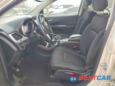 Zdjęcie 7 z 13 samochodu: 2017 DODGE JOURNEY CROSSROAD VIN:3C4PDDGGXHT555212 - miniatura