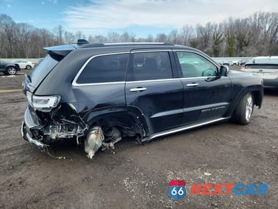 Trzecie zdjęcie samochodu z tyłu: 2019 JEEP GRAND CHEROKEE SUMMIT VIN:1C4RJFJG1KC696176 - miniatura