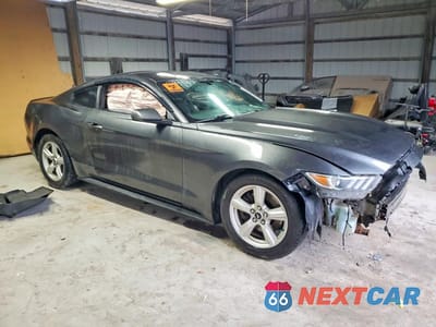 Czwarte zdjęcie samochodu z boku: 2017 FORD MUSTANG VIN:1FA6P8AM8H5237006 - miniatura