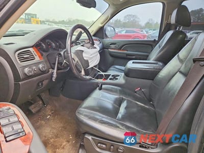 Zdjęcie 7 z 13 samochodu: 2009 GMC YUKON VIN:1GKFK16Y59R147628 - miniatura