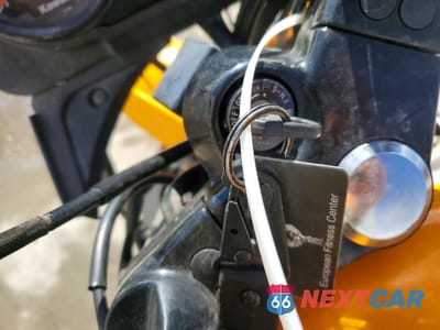 Zdjęcie 8 z 9 samochodu: 2007 KAWASAKI EX500 D VIN:JKAEXVD177A105876 - miniatura