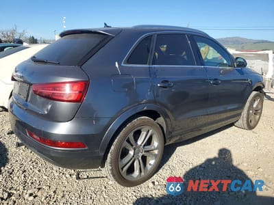 Trzecie zdjęcie samochodu z tyłu: 2018 AUDI Q3 PREMIUM PLUS VIN:WA1HCCFS0JR003959 - miniatura