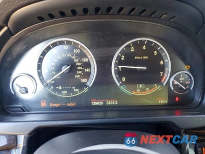 Zdjęcie 9 z 12 samochodu: 2015 BMW X5 SDRIVE35I VIN:5UXKR2C52F0H41519 - miniatura