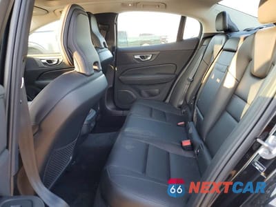Zdjęcie 10 z 12 samochodu: 2024 VOLVO S60 CORE VIN:7JRL12TK4RG322231 - miniatura