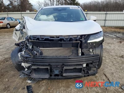 Piąte zdjęcie samochodu w środku: 2025 NISSAN KICKS SV VIN:3N8AP6CA8SL319731 - miniatura