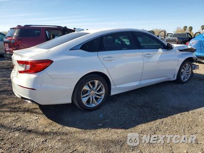 Trzecie zdjęcie samochodu z tyłu: 2018 HONDA ACCORD LX VIN:1HGCV1F10JA246418 - miniatura