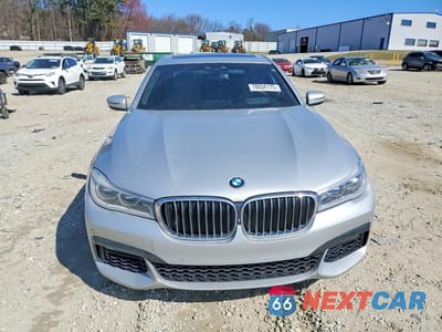 Piąte zdjęcie samochodu w środku: 2016 BMW 750 XI VIN:WBA7F2C5XGG418581 - miniatura